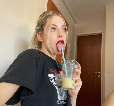 Naakte gelekte OnlyFans-foto van Emmagarciaa