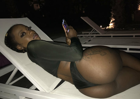 Niyahrenee