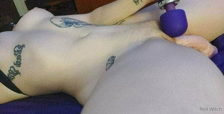 Naakte gelekte OnlyFans-foto van Redwitchh