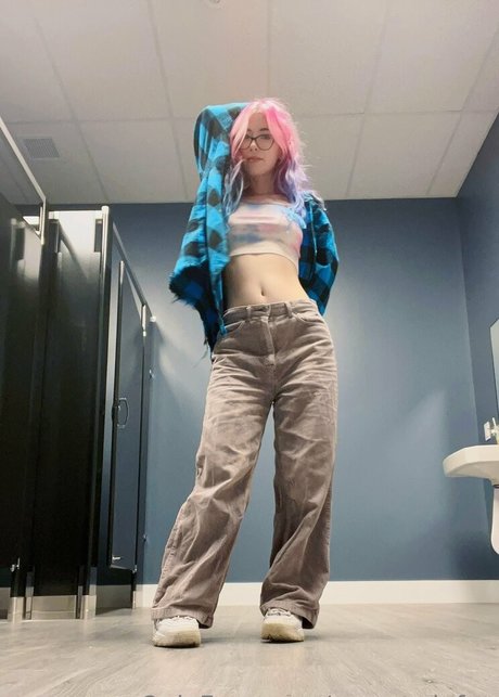 Naakte gelekte OnlyFans-foto van Morganlefoy