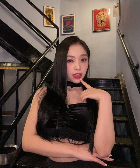 WomenK-pop