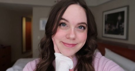Naakte gelekte OnlyFans-foto van Sarahkey
