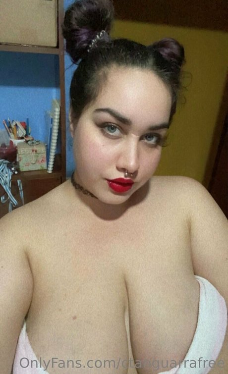 Naakte gelekte OnlyFans-foto van Ctanguarra2