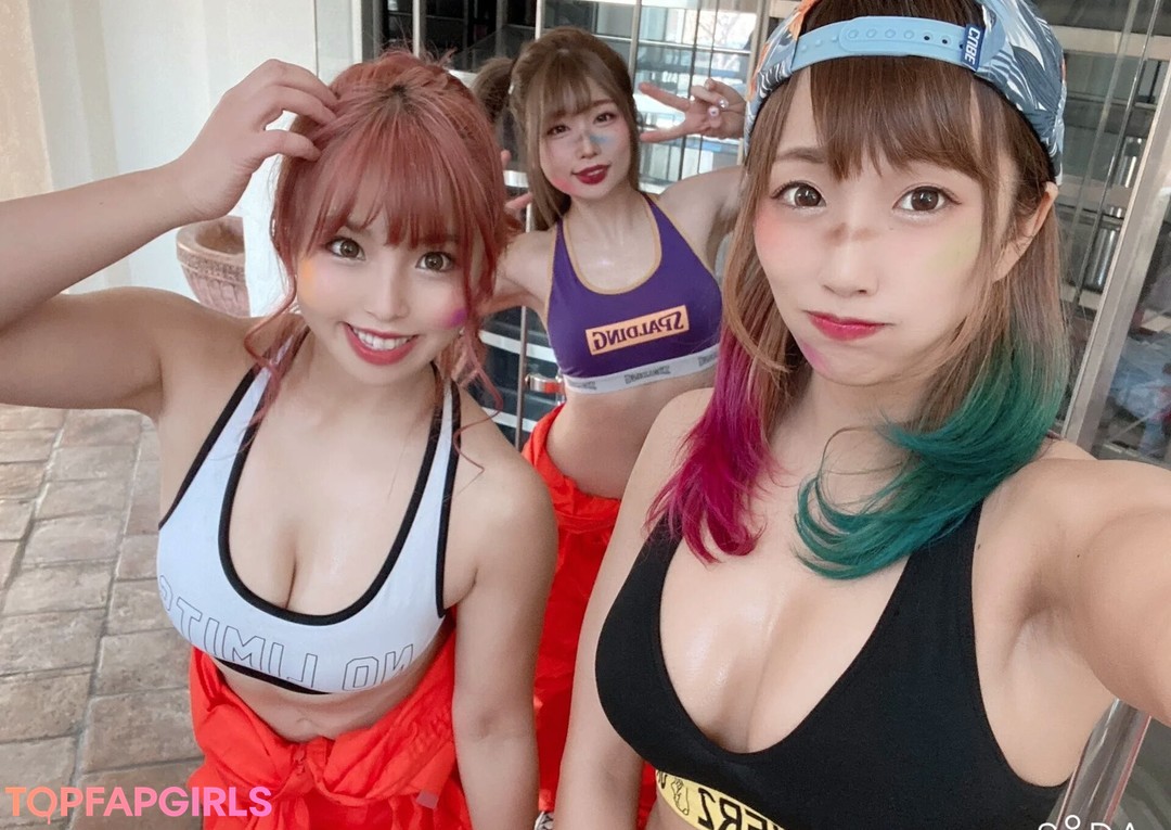 Naakte gelekte OnlyFans-foto van Mina Shirakawa #1069