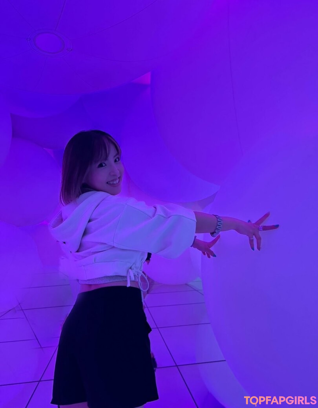 Naakte gelekte OnlyFans-foto van Mina Shirakawa #1486