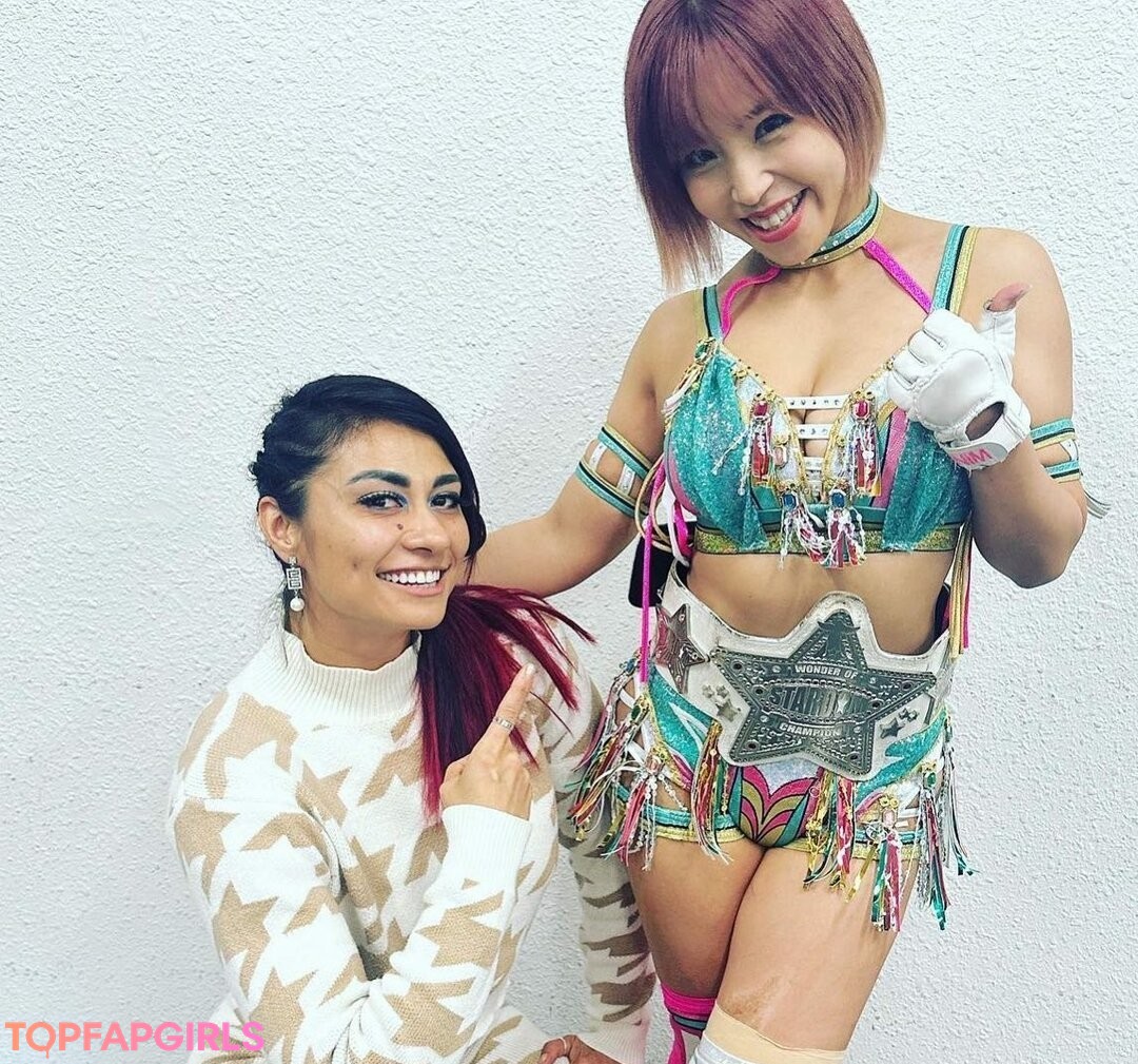 Naakte gelekte OnlyFans-foto van Mina Shirakawa #1725