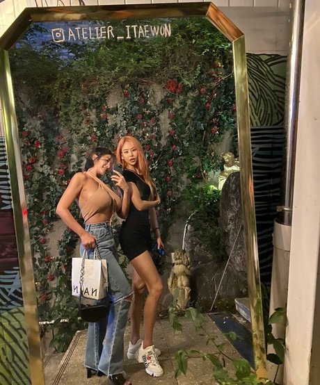Naakte gelekte OnlyFans-foto van Tashay0ung