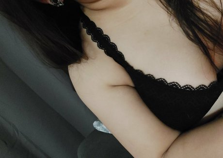 Naakte gelekte OnlyFans-foto van Greensweater