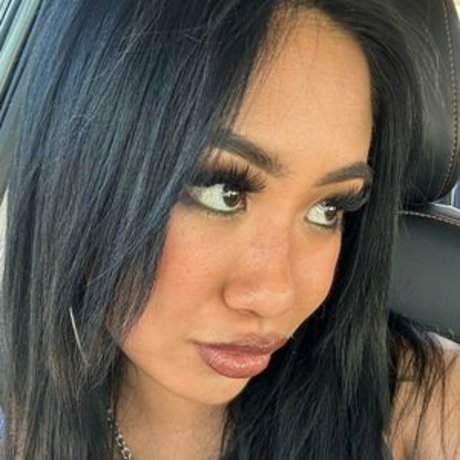 Naakte gelekte OnlyFans-foto van Dawn Jacqueline