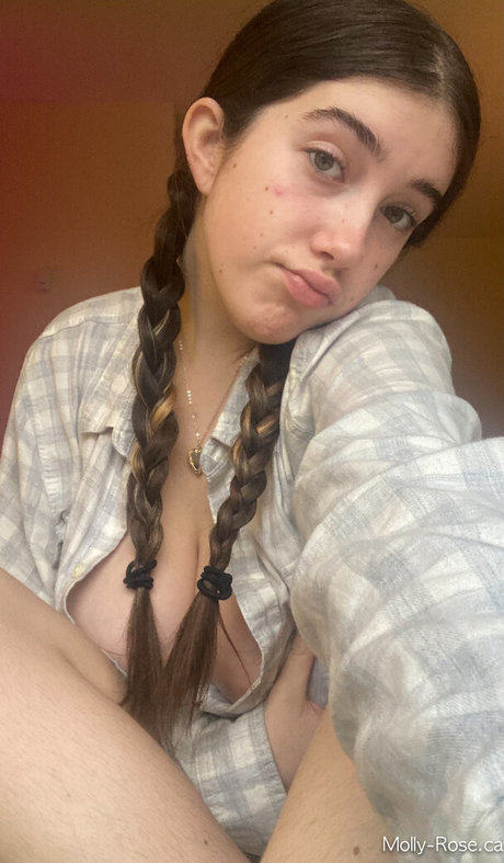 Itsmollyyyrose_again