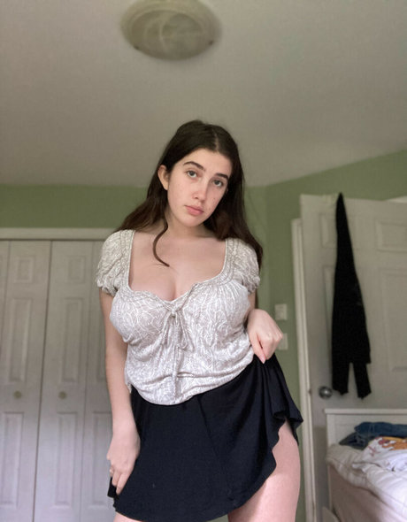 Itsmollyyyrose_again