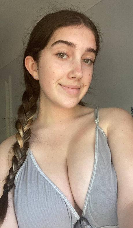 Itsmollyyyroseagain