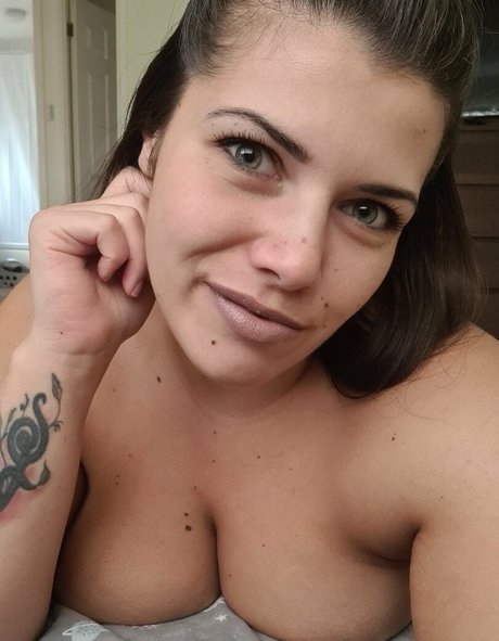 Naakte gelekte OnlyFans-foto van Iamthe0ne69