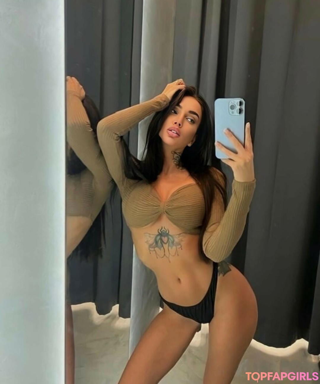 Naakte gelekte OnlyFans-foto van Nessa Orlova #1143