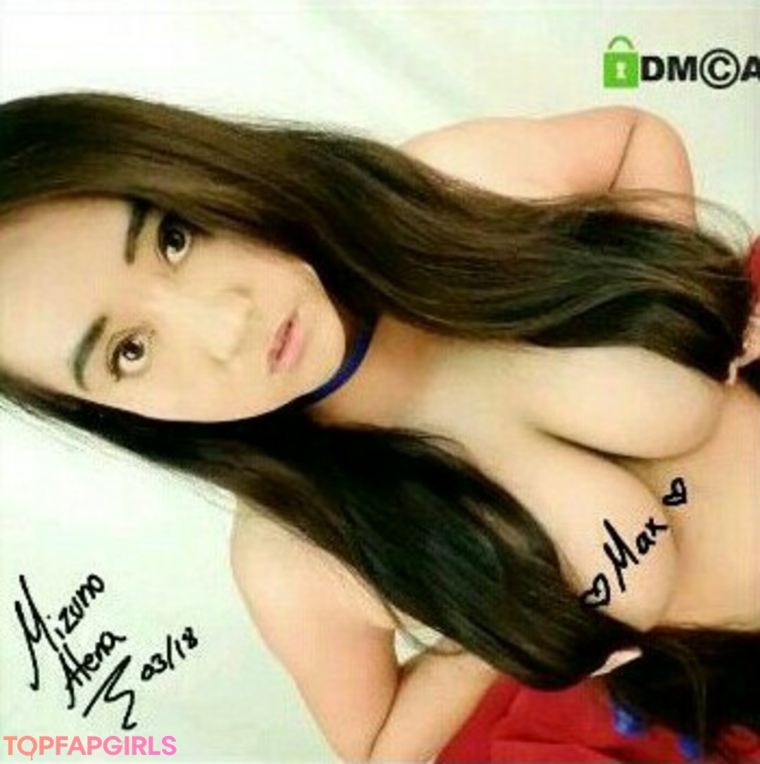 Naakte gelekte OnlyFans-foto van Mizuno Atena #501