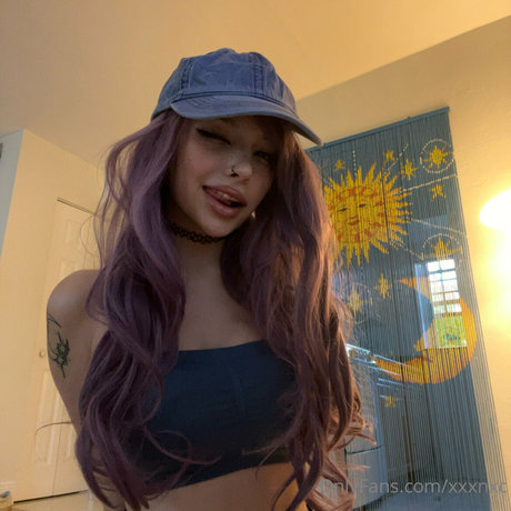 Naakte gelekte OnlyFans-foto van Wtsdafuzz