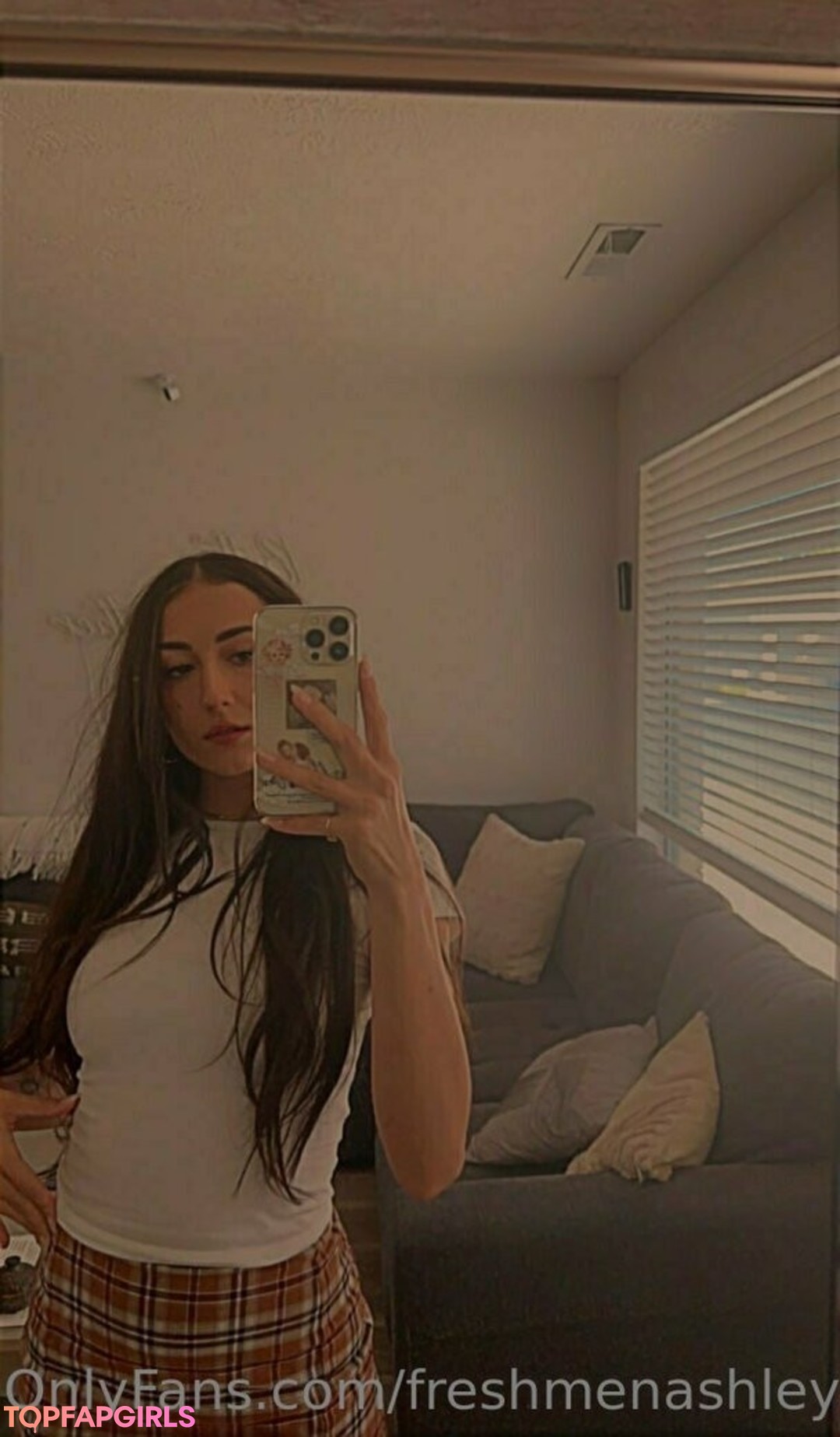 Naakte gelekte OnlyFans-foto van Ashley Sext Queen #1062