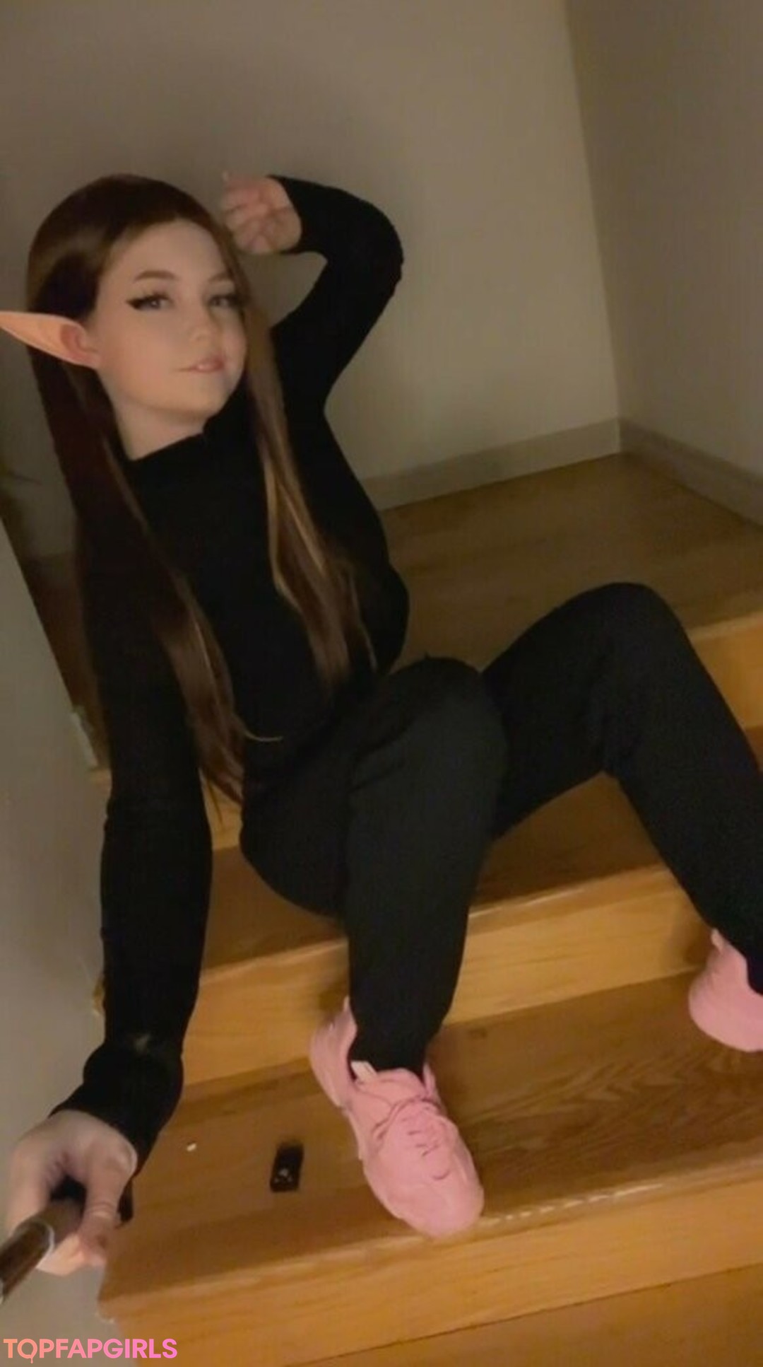 Naakte gelekte OnlyFans-foto van Strawbeariemilkk #1116