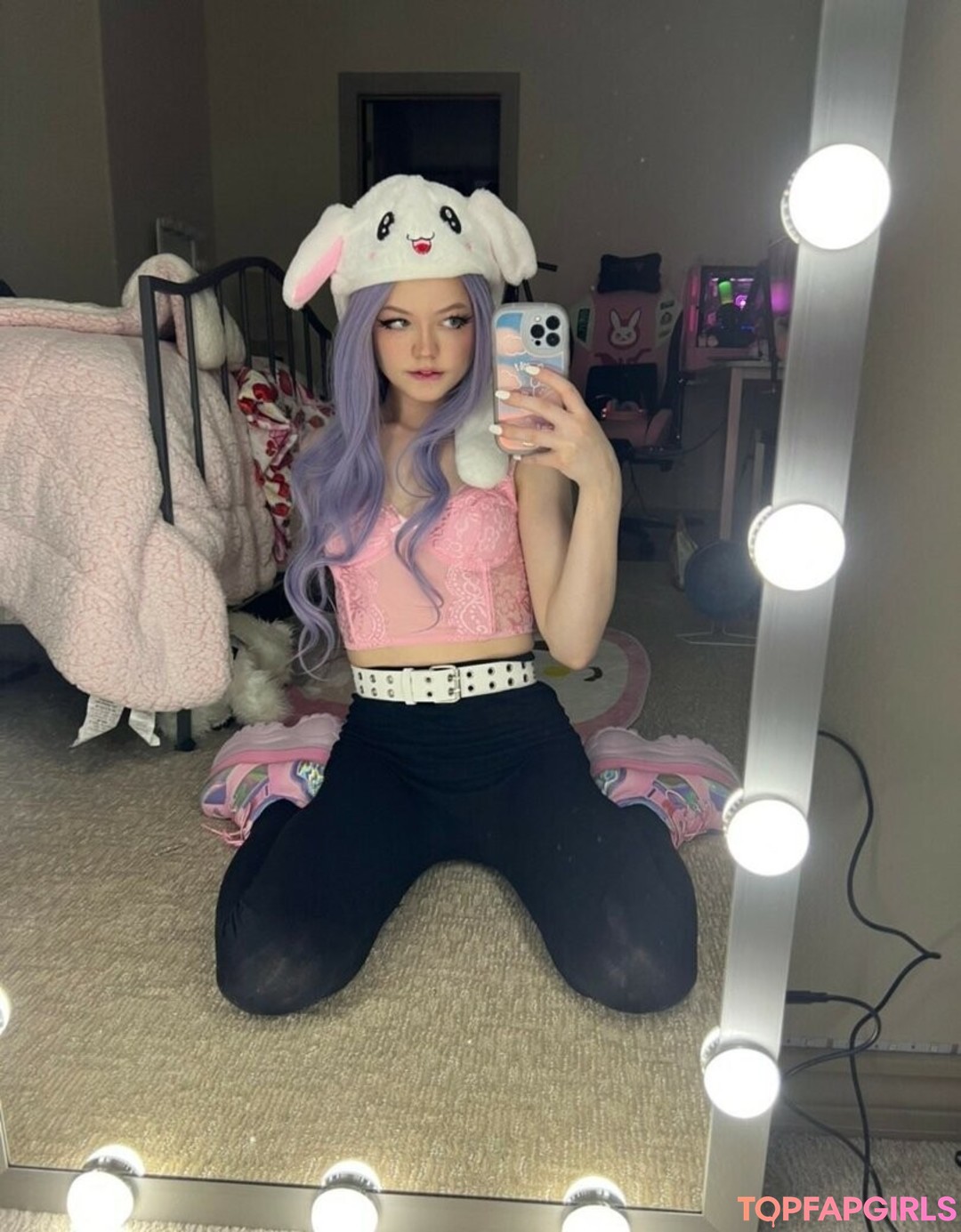 Naakte gelekte OnlyFans-foto van Strawbeariemilkk #1324