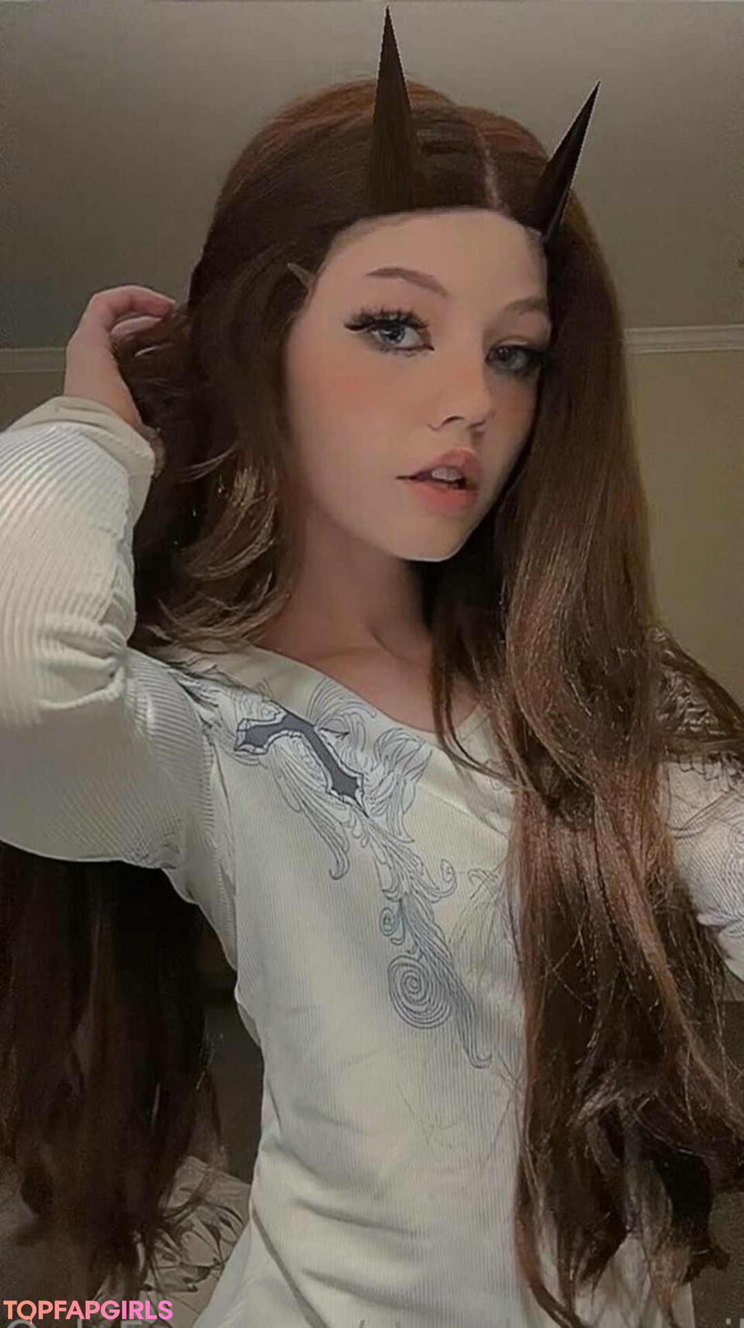 Naakte gelekte OnlyFans-foto van Strawbeariemilkk #2363
