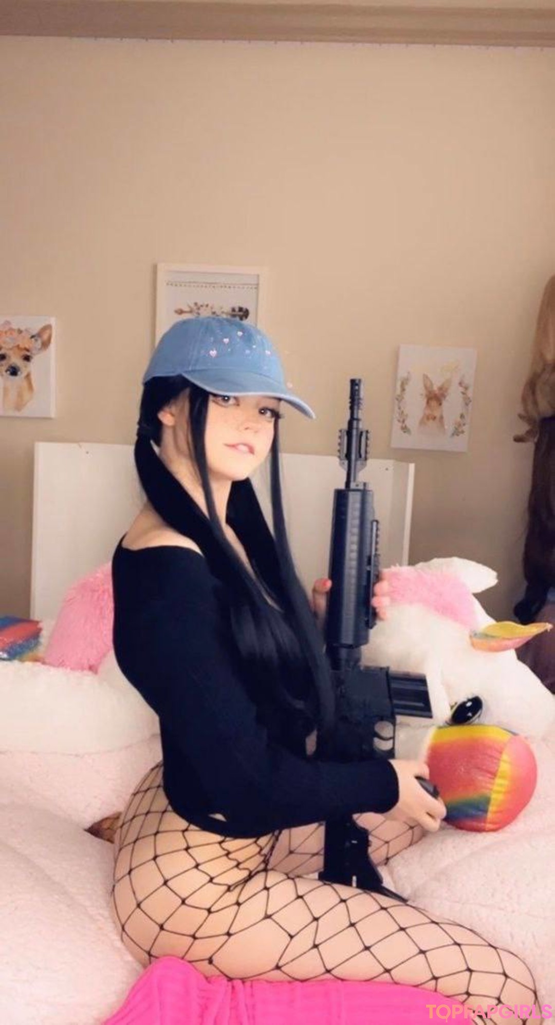 Naakte gelekte OnlyFans-foto van Strawbeariemilkk #588