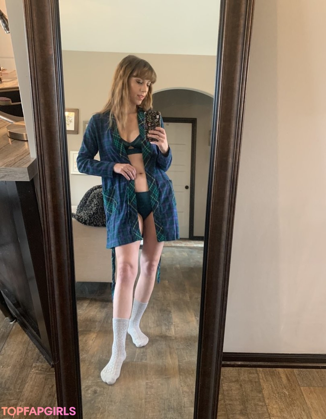 Naakte gelekte OnlyFans-foto van April Gloria #1258