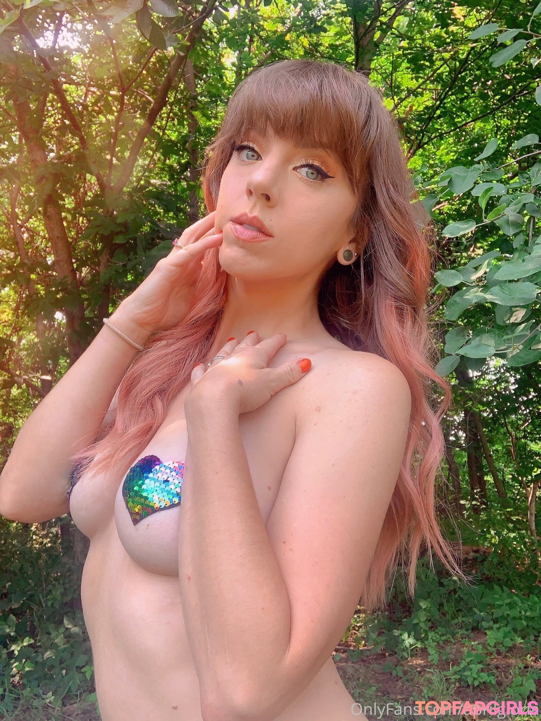 Naakte gelekte OnlyFans-foto van April Gloria #725