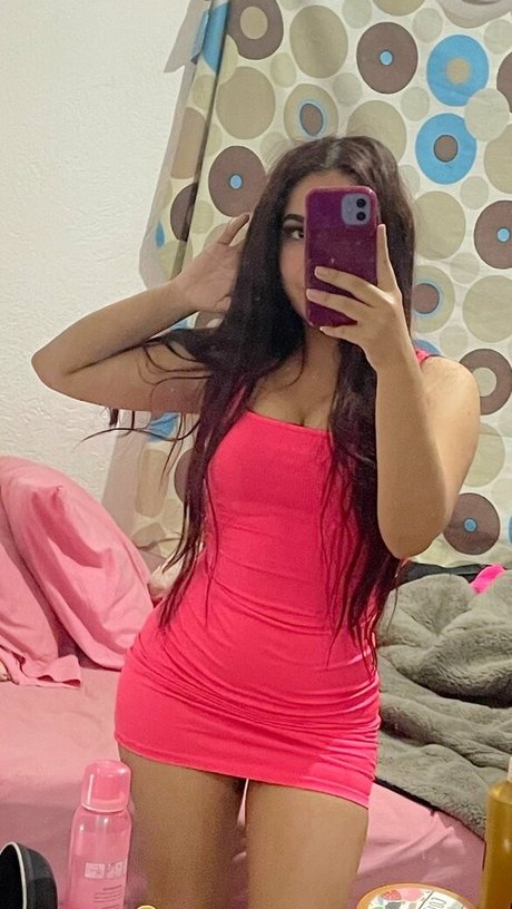 Naakte gelekte OnlyFans-foto van Aylin Ramos
