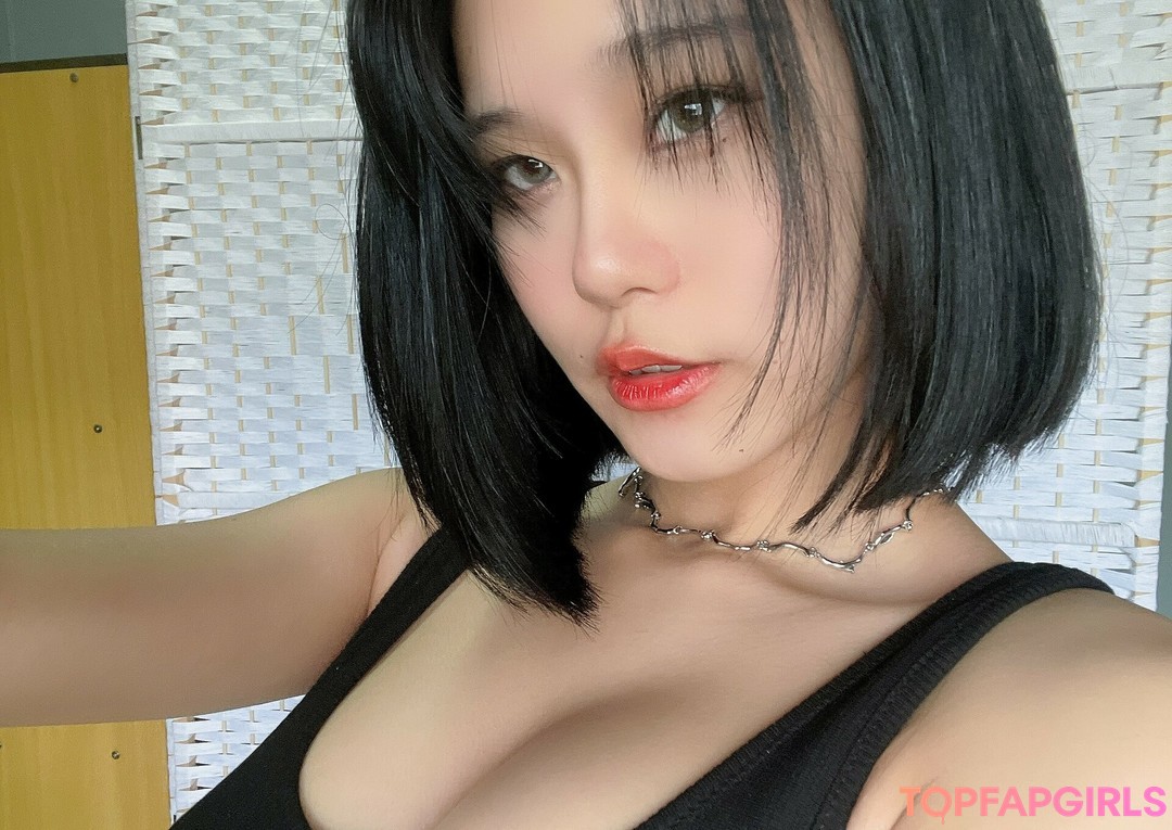 Naakte gelekte OnlyFans-foto van Yuuno #2079