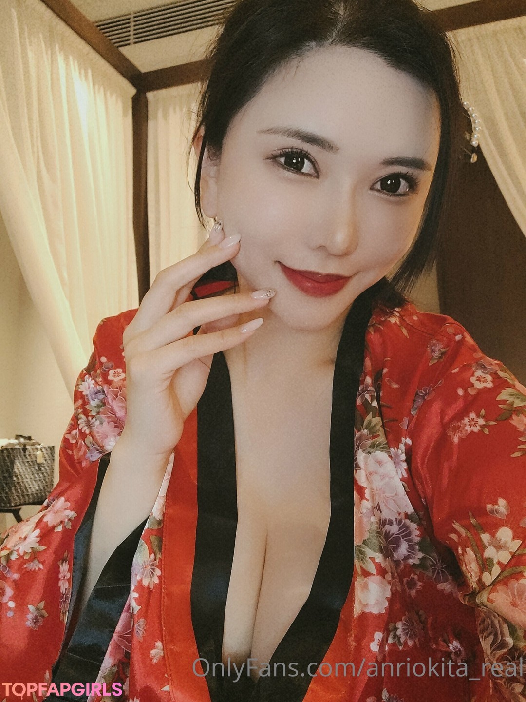 Naakte gelekte OnlyFans-foto van Anri Okita #898