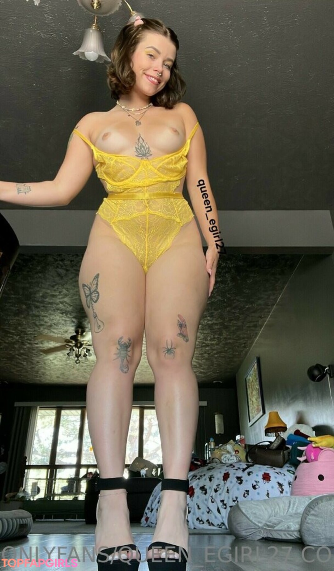 Naakte gelekte OnlyFans-foto van Queend #1738