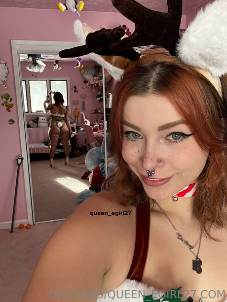 Naakte gelekte OnlyFans-foto van Queend