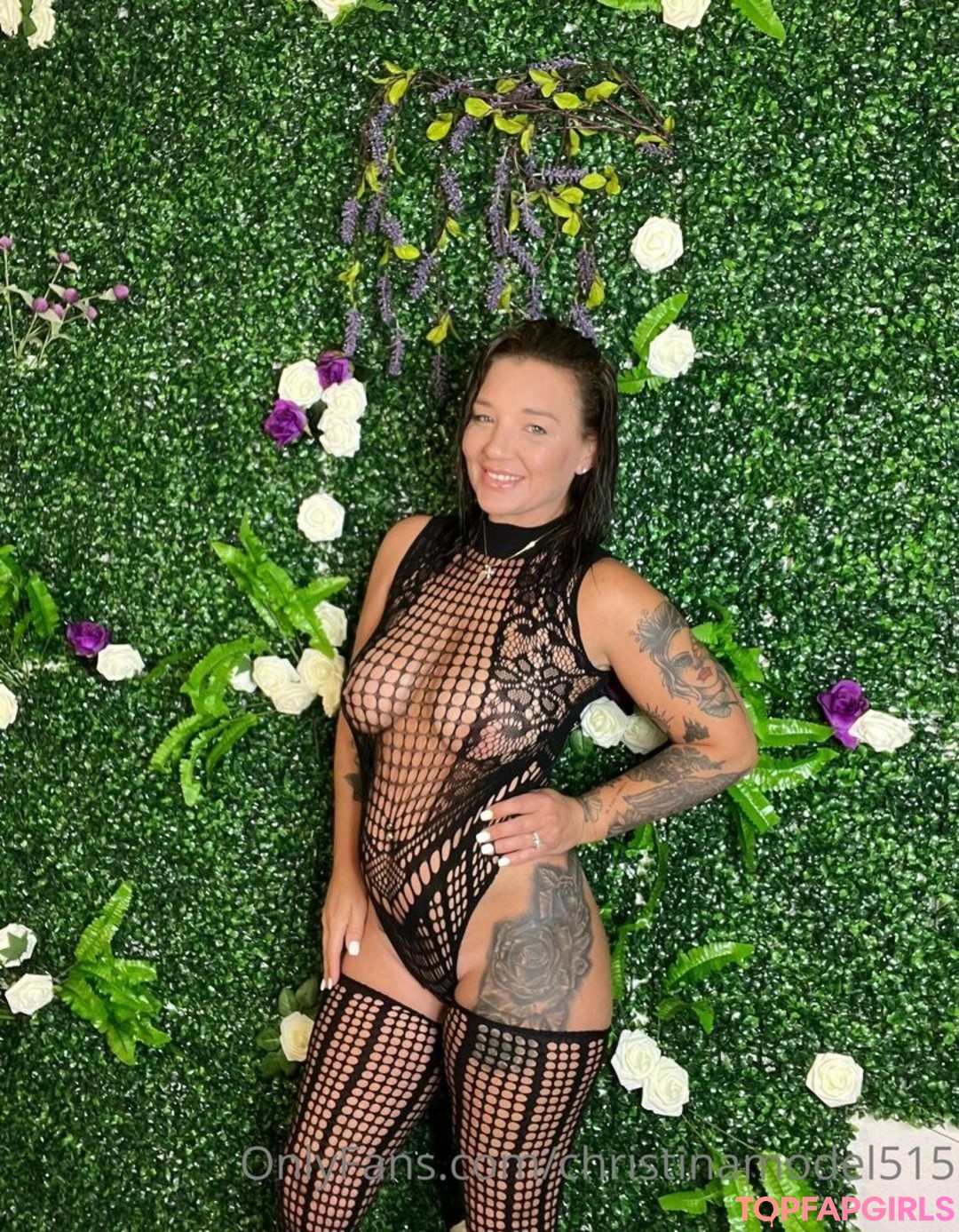 Naakte gelekte OnlyFans-foto van Christina Model #1707