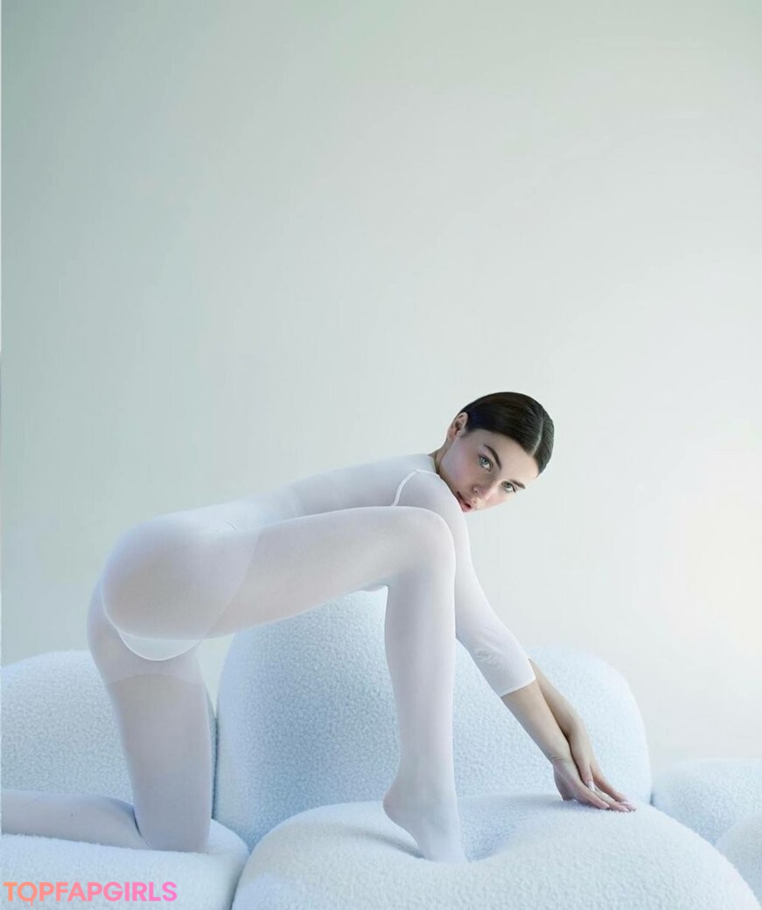 Naakte gelekte OnlyFans-foto van Irina Sivalnaya #1765