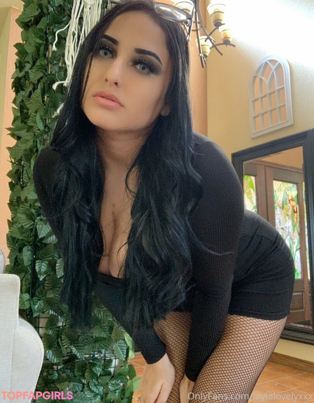 Naakte gelekte OnlyFans-foto van Breed Me Please #1064