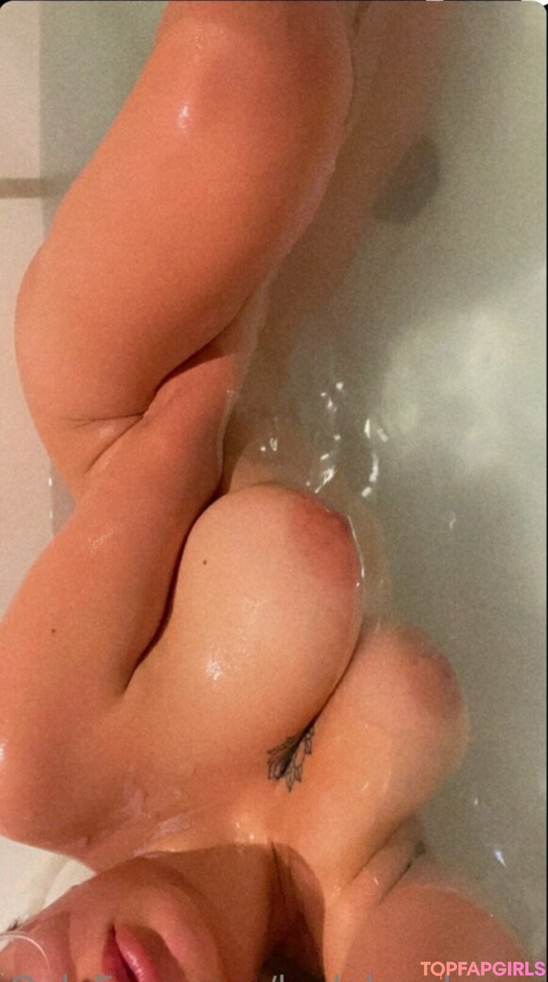 Naakte gelekte OnlyFans-foto van Breed Me Please #1284