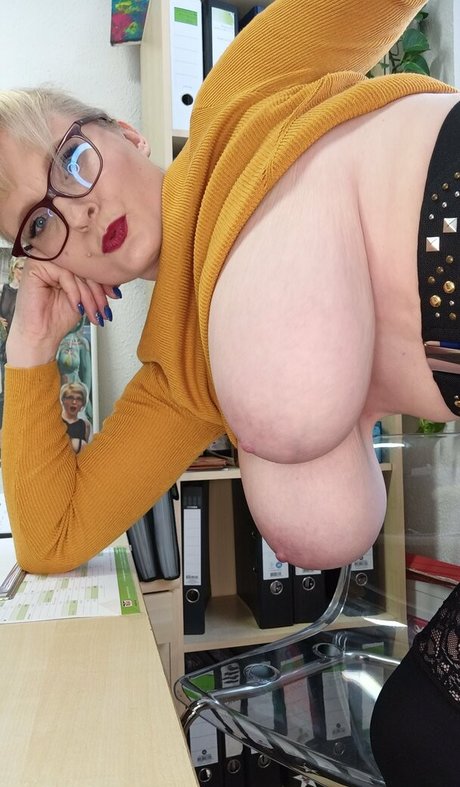Casey Deluxe