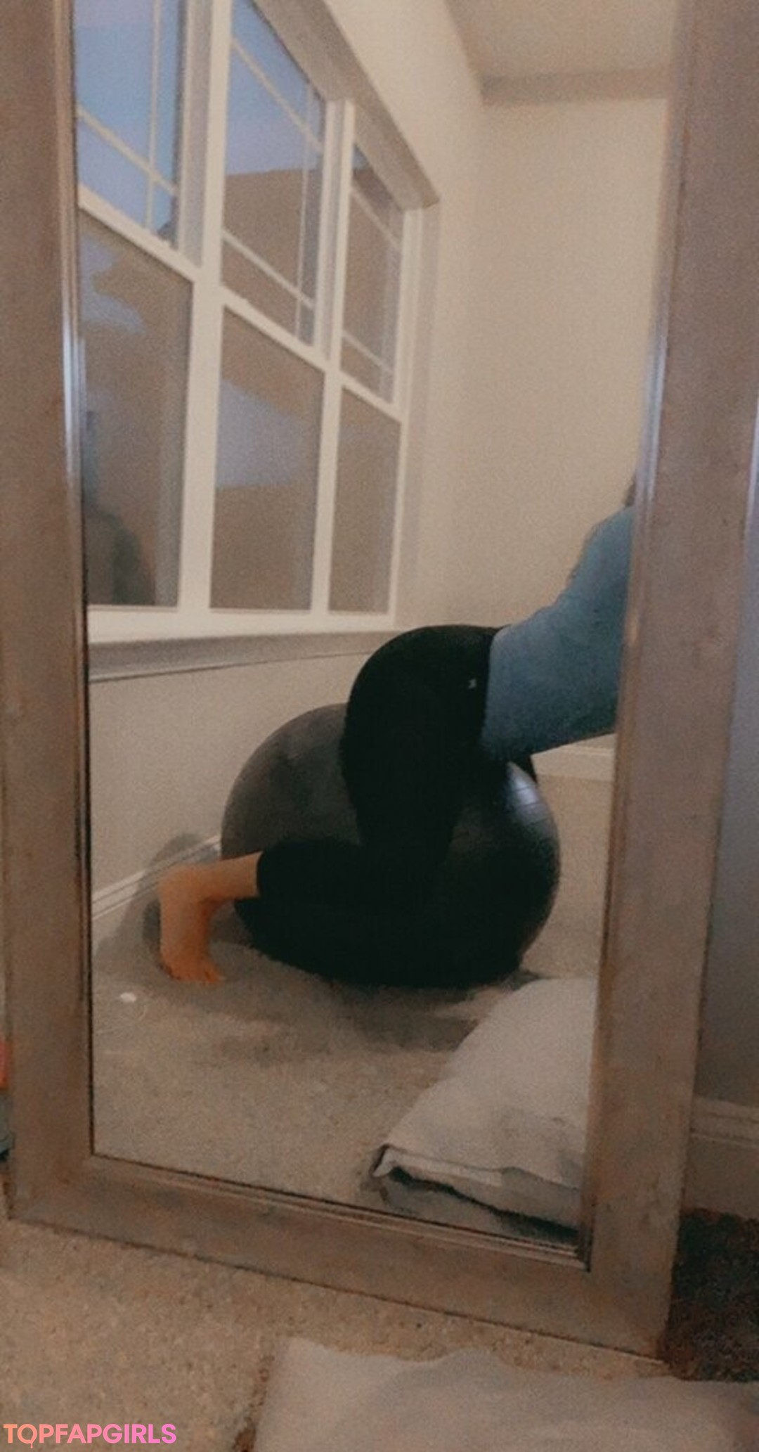 Naakte gelekte OnlyFans-foto van Whiptrax #1205