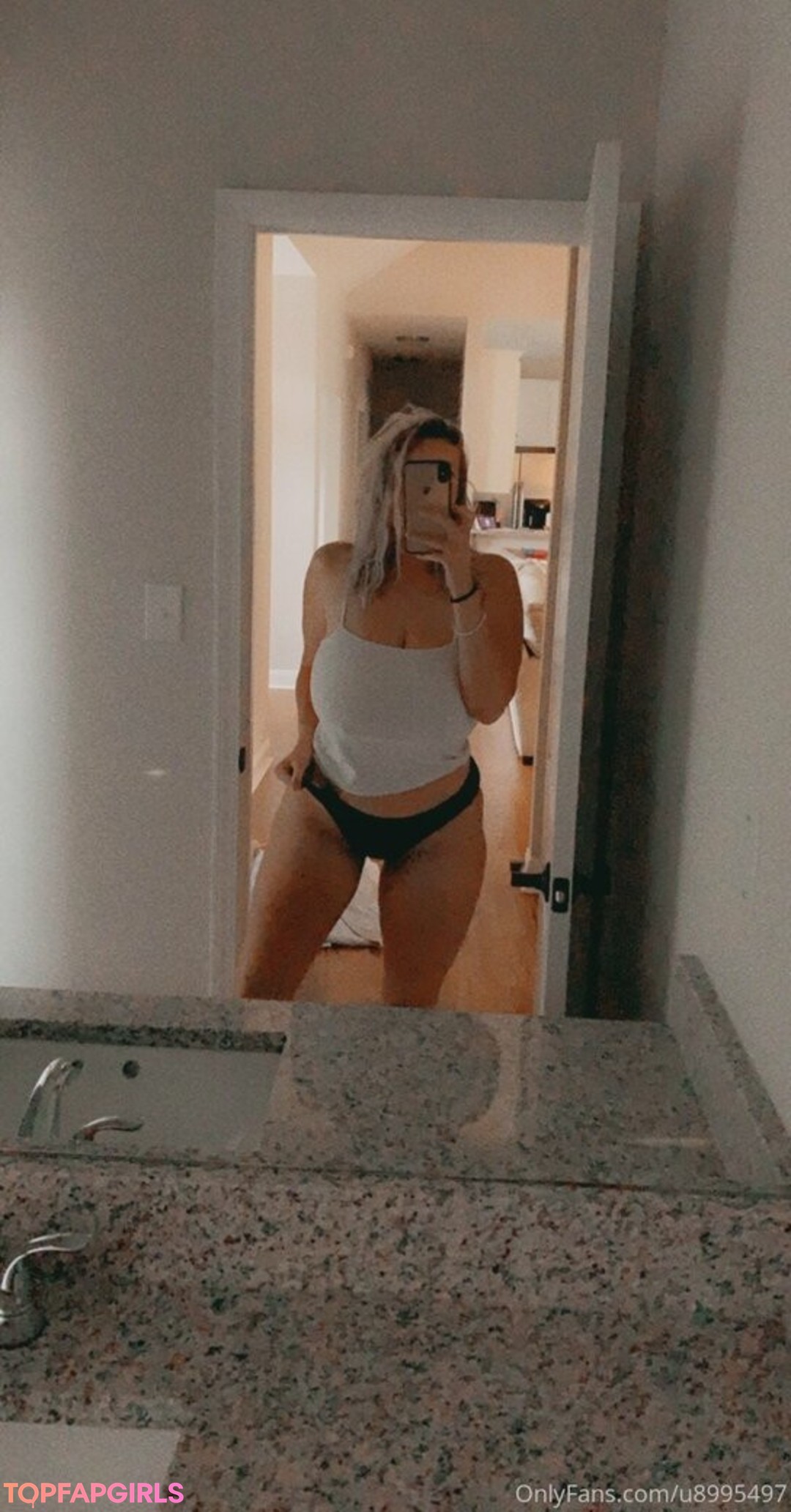 Naakte gelekte OnlyFans-foto van Whiptrax #1225