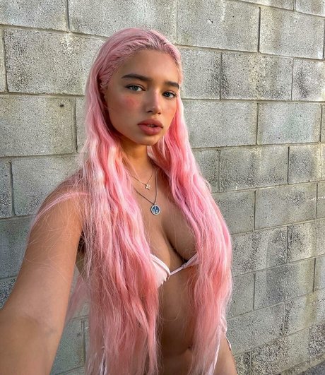Naakte gelekte OnlyFans-foto van Pasabist