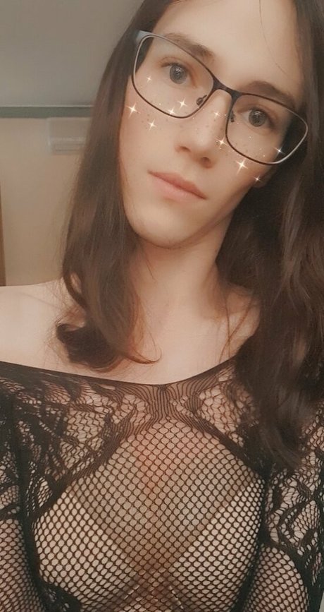 Naakte gelekte OnlyFans-foto van Mudcakeempress