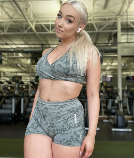 Naakte gelekte OnlyFans-foto van Whitney Wright