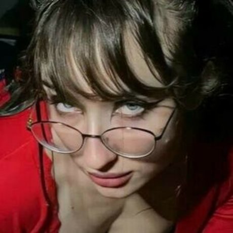 Naakte gelekte OnlyFans-foto van Leanbeefpatty