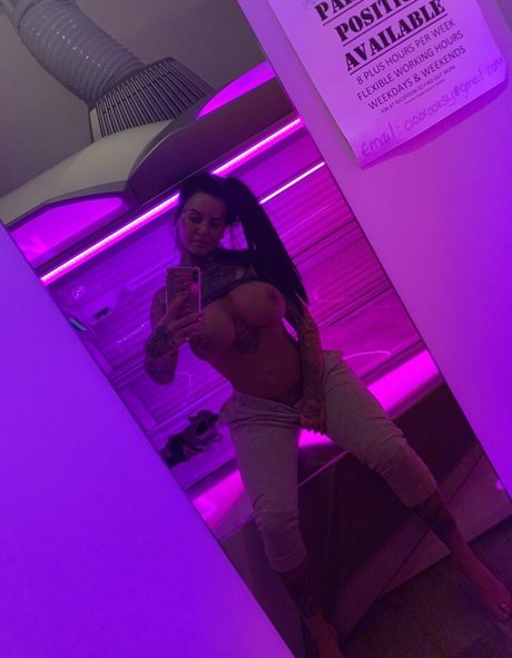 Naakte gelekte OnlyFans-foto van Jemlucy