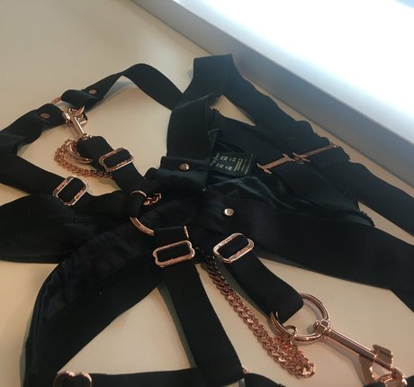 Naakte gelekte OnlyFans-foto van Itsmisscane