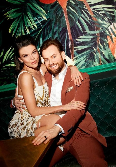 Naakte gelekte OnlyFans-foto van Faye Brookes