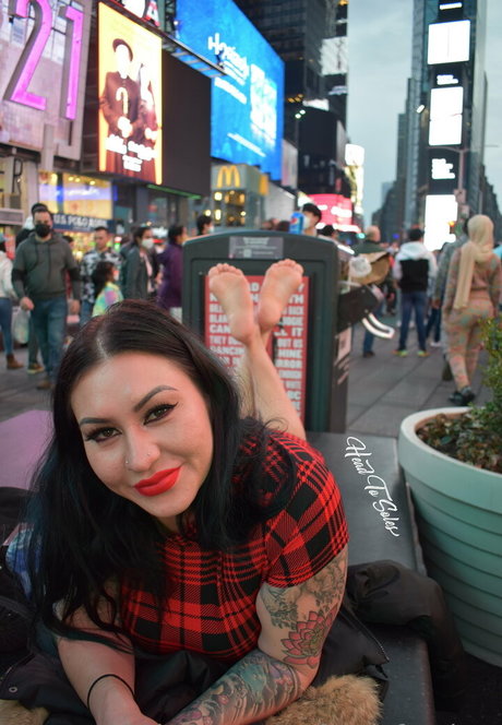 Naakte gelekte OnlyFans-foto van Feetiefuntime