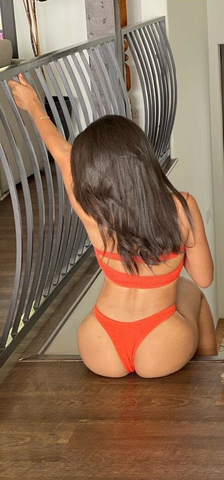 Naakte gelekte OnlyFans-foto van Ericka Bozeman