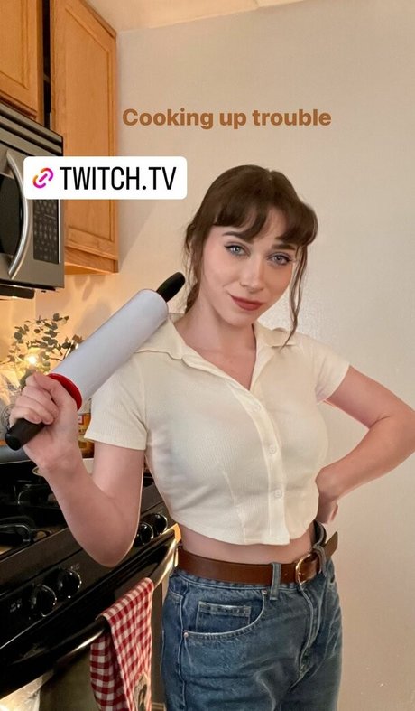 Naakte gelekte OnlyFans-foto van Ayytrae