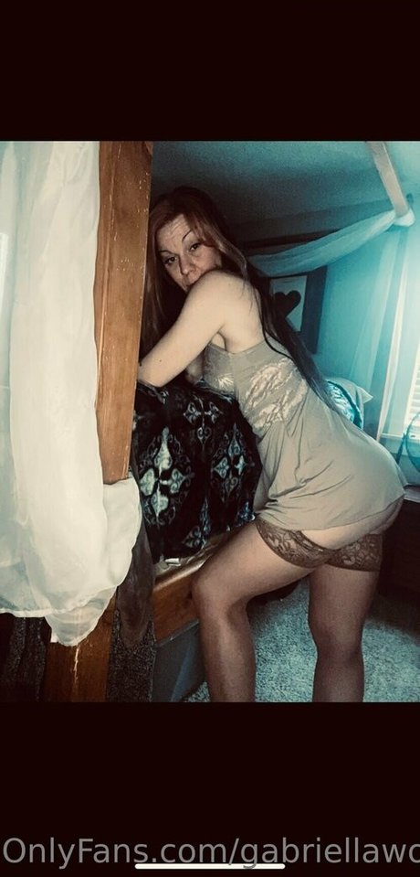 Naakte gelekte OnlyFans-foto van Gabriellawoods598